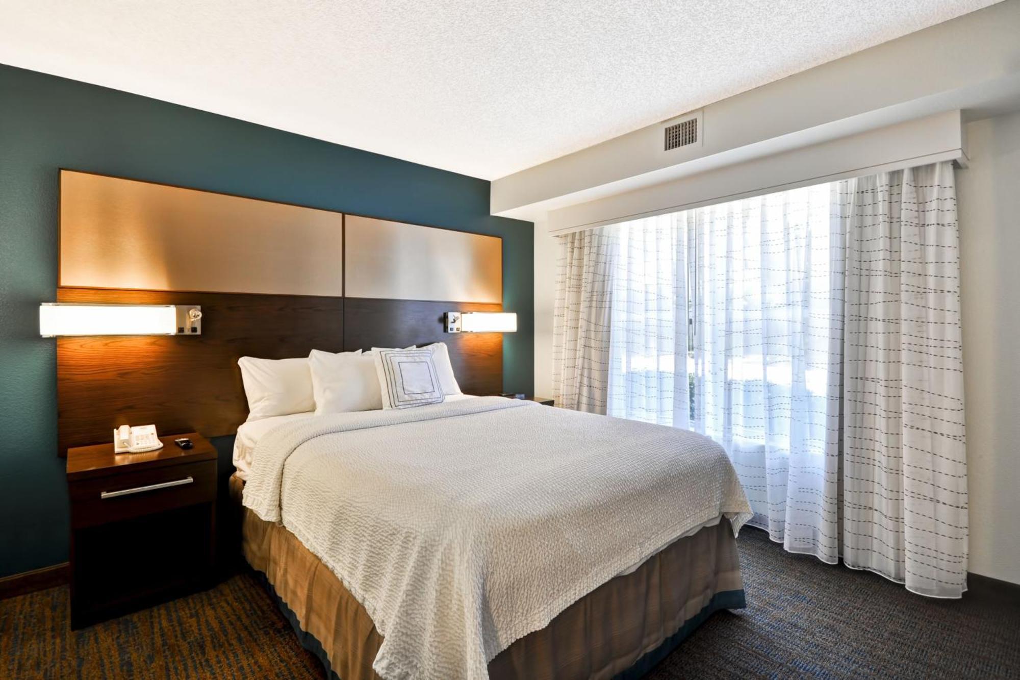 Residence Inn By Marriott Jacksonville Airport Exterior photo