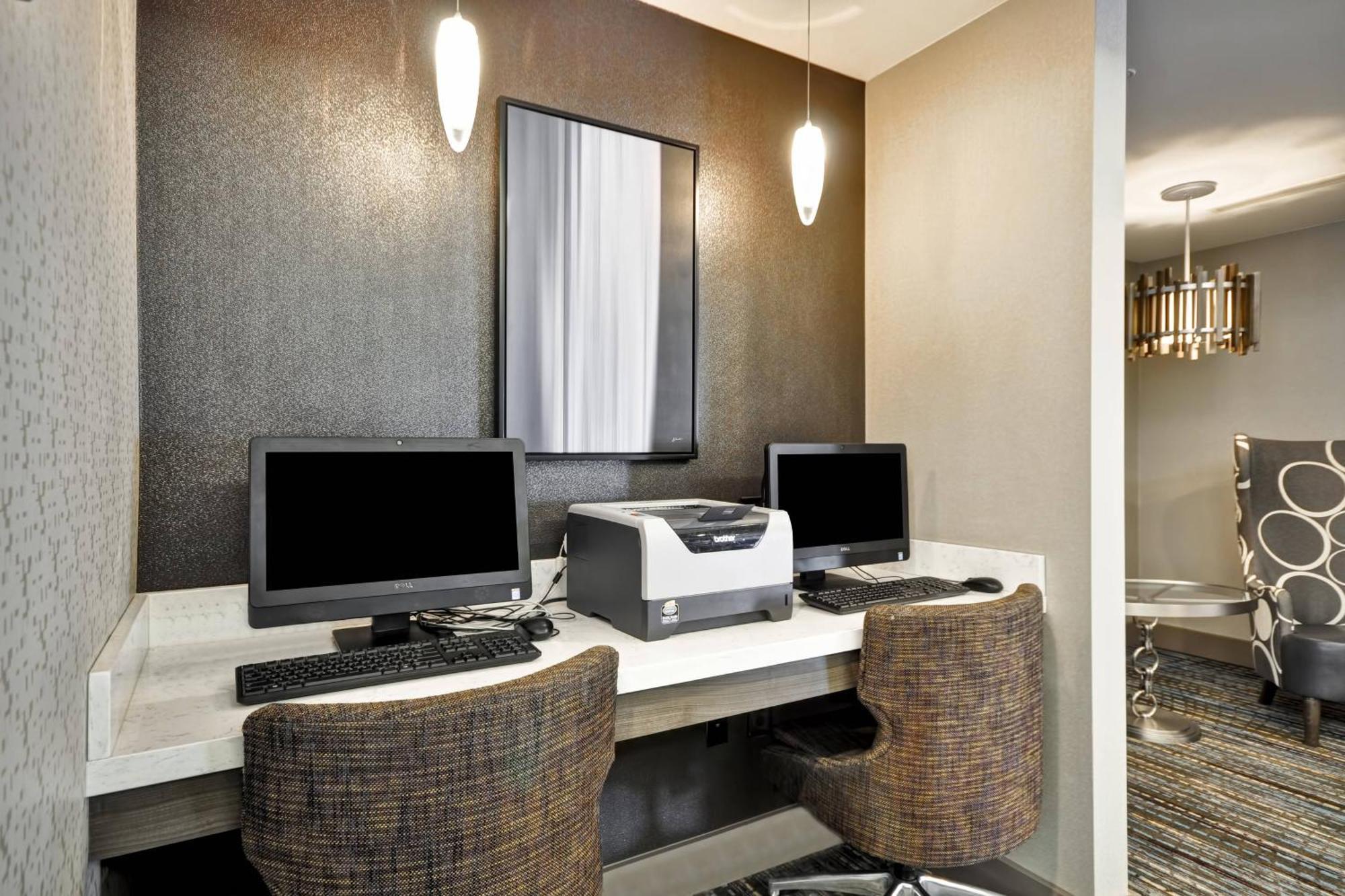 Residence Inn By Marriott Jacksonville Airport Exterior photo
