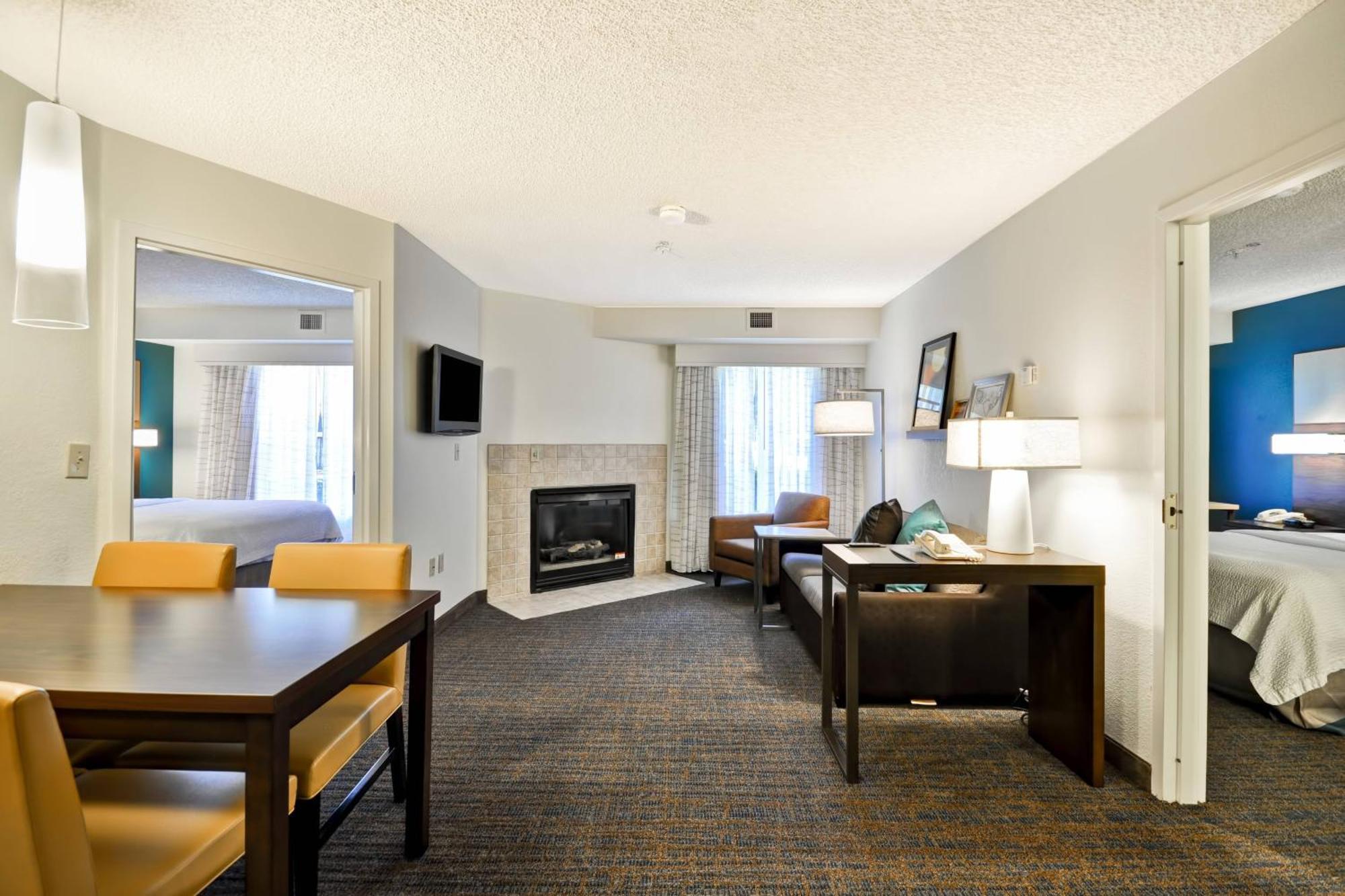 Residence Inn By Marriott Jacksonville Airport Exterior photo